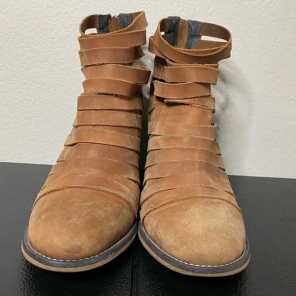 FREE PEOPLE tan leather Hybrid slit heeled ankle boots 40 - Picture 3 of 11